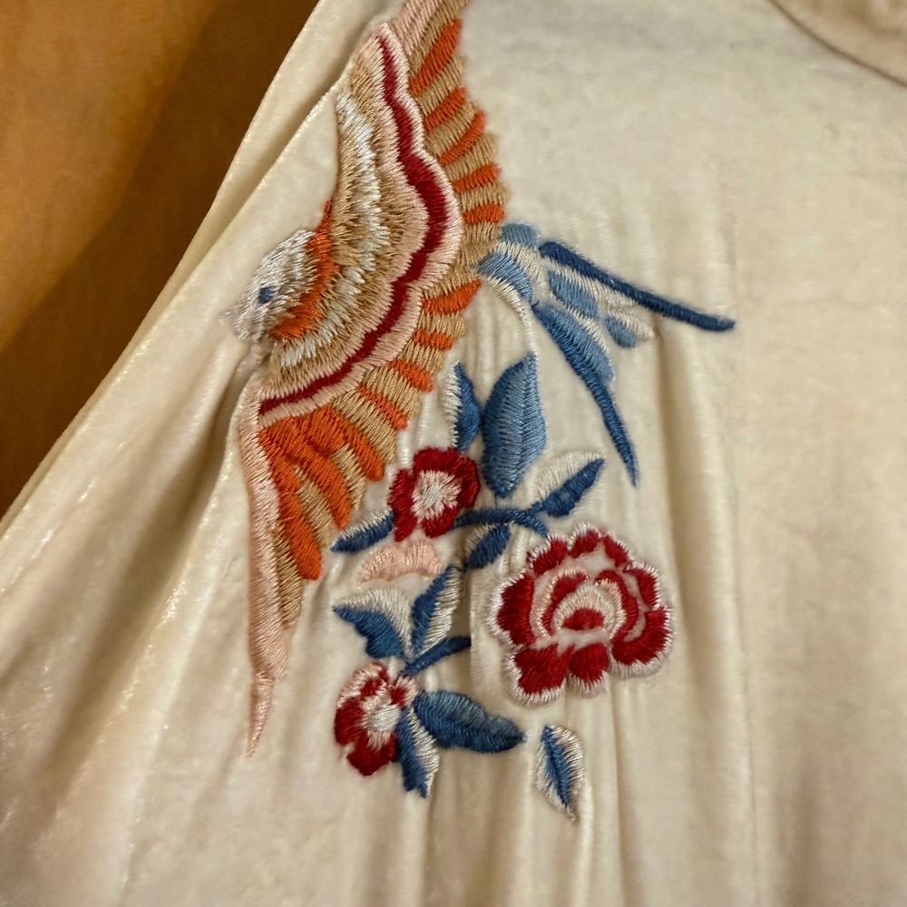 Love Johnny Was Cream Embroidered‎ Birds Velvet Hoodie Sweatshirt Small - Picture 7 of 11